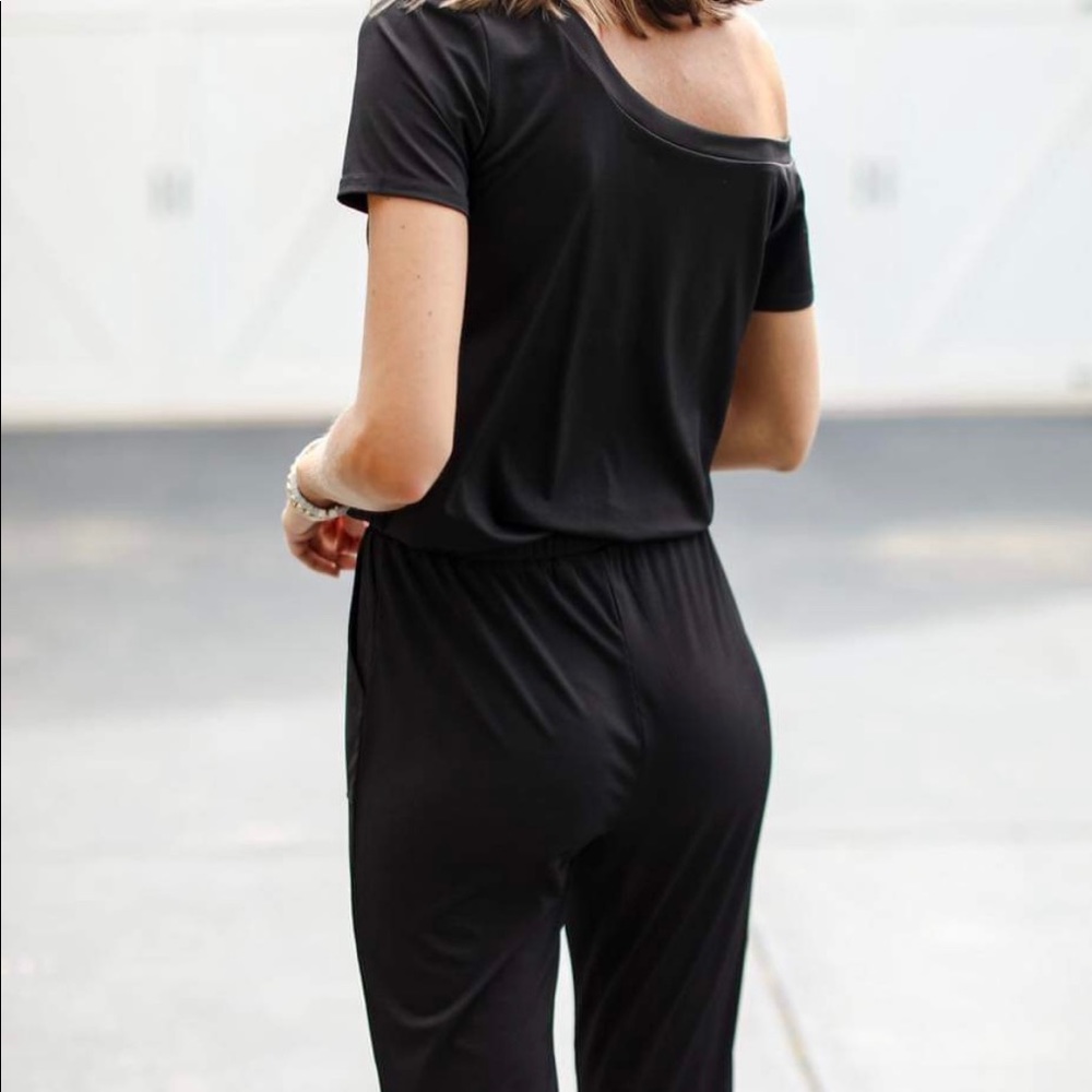Dress Up Weekender Ribbed Jumpsuit - Picture 4 of 4